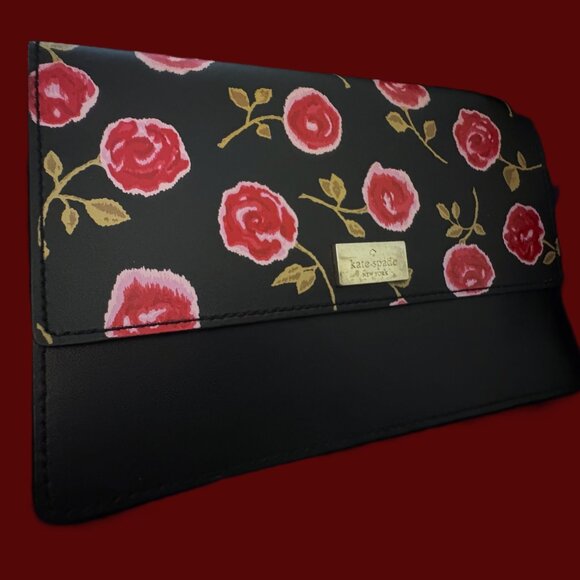 Kate Spade New York Handbags - Vintage Kate Spade New York Flat Wristlet Nott Ditsy Rose Design Gold Hardware